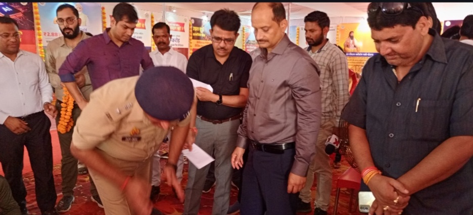 कन्नौज: सिर्फ भजन- कीर्तन की रस्म अदायगी में निपटा विश्व पर्यटन दिवस कन्नौज: सिर्फ भजन- कीर्तन की रस्म अदायगी में निपटा विश्व पर्यटन दिवस