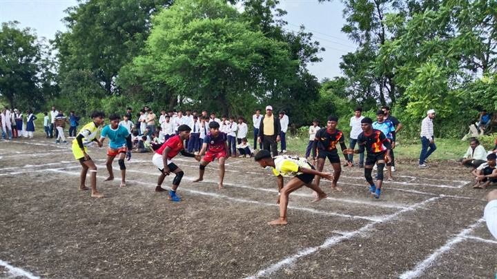 अहीरखेड़ा में सम्पन्न हुई पश्चिम क्षेत्र स्तरीय कबड्डी प्रतियोगिता अहीरखेड़ा में सम्पन्न हुई पश्चिम क्षेत्र स्तरीय कबड्डी प्रतियोगिता