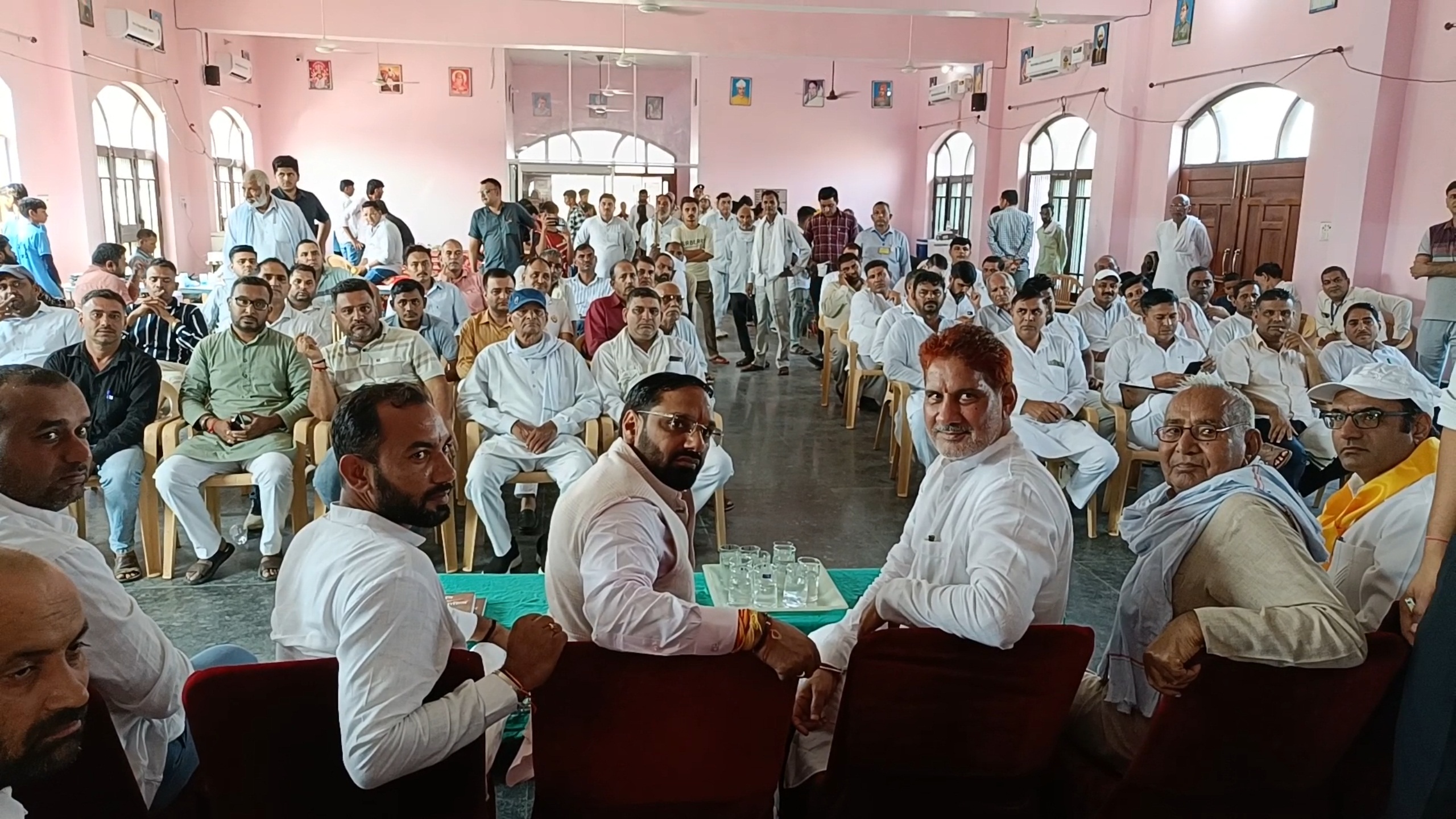 शहीद भगत सिंह की जयंती पर आयोजित कार्यक्रम में पहुंचे राज्यसभा सदस्य सुभाष बराला, विधायक देवेंद्र चतरभुज अत्री। शहीद भगत सिंह की जयंती पर आयोजित कार्यक्रम में पहुंचे राज्यसभा सदस्य सुभाष बराला, विधायक देवेंद्र चतरभुज अत्री।
