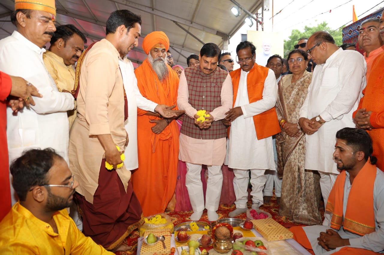 दुनिया देखेगी सिंहस्थ-2028 का वैभव....... मुख्यमंत्री डॉ. मोहन यादव ने दी उज्जैन को विकास कार्यों की सौगात दुनिया देखेगी सिंहस्थ-2028 का वैभव....... मुख्यमंत्री डॉ. मोहन यादव ने दी उज्जैन को विकास कार्यों की सौगात