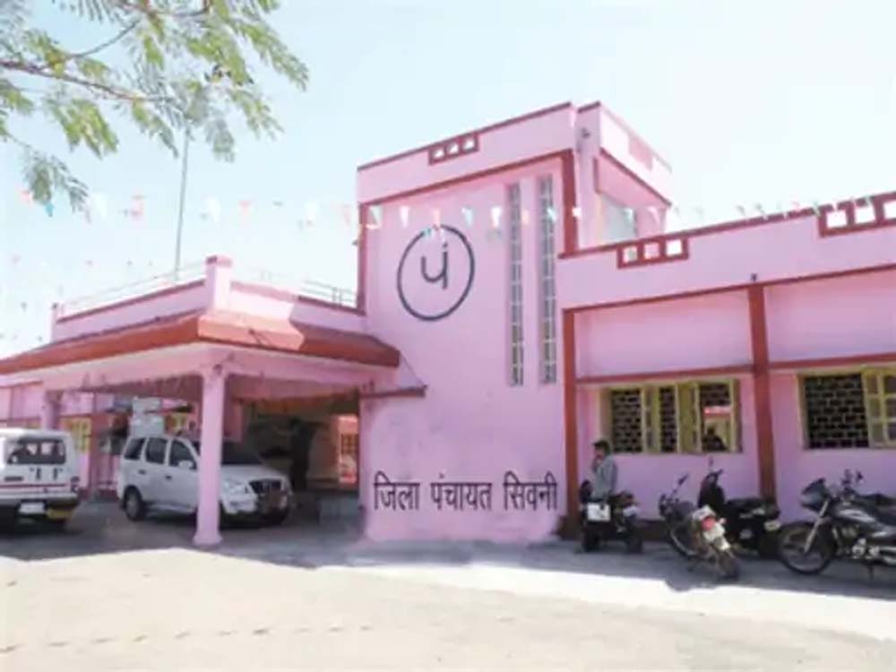 MP: Transfer orders issued for eight State Administrative Service officers; Anjali Shah will now be the CEO of Seoni District Panchayat. MP: Transfer orders issued for eight State Administrative Service officers; Anjali Shah will now be the CEO of Seoni District Panchayat.