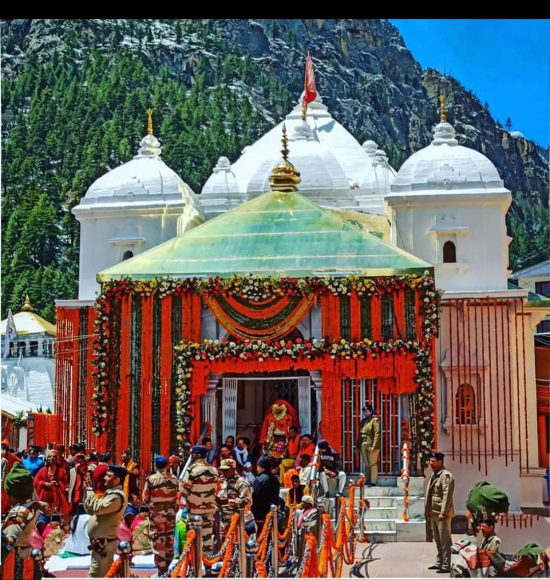 शरादीय नवरात्र पर निकाला मंदिर समिति ने मूर्हत शरादीय नवरात्र पर निकाला मंदिर समिति ने मूर्हत