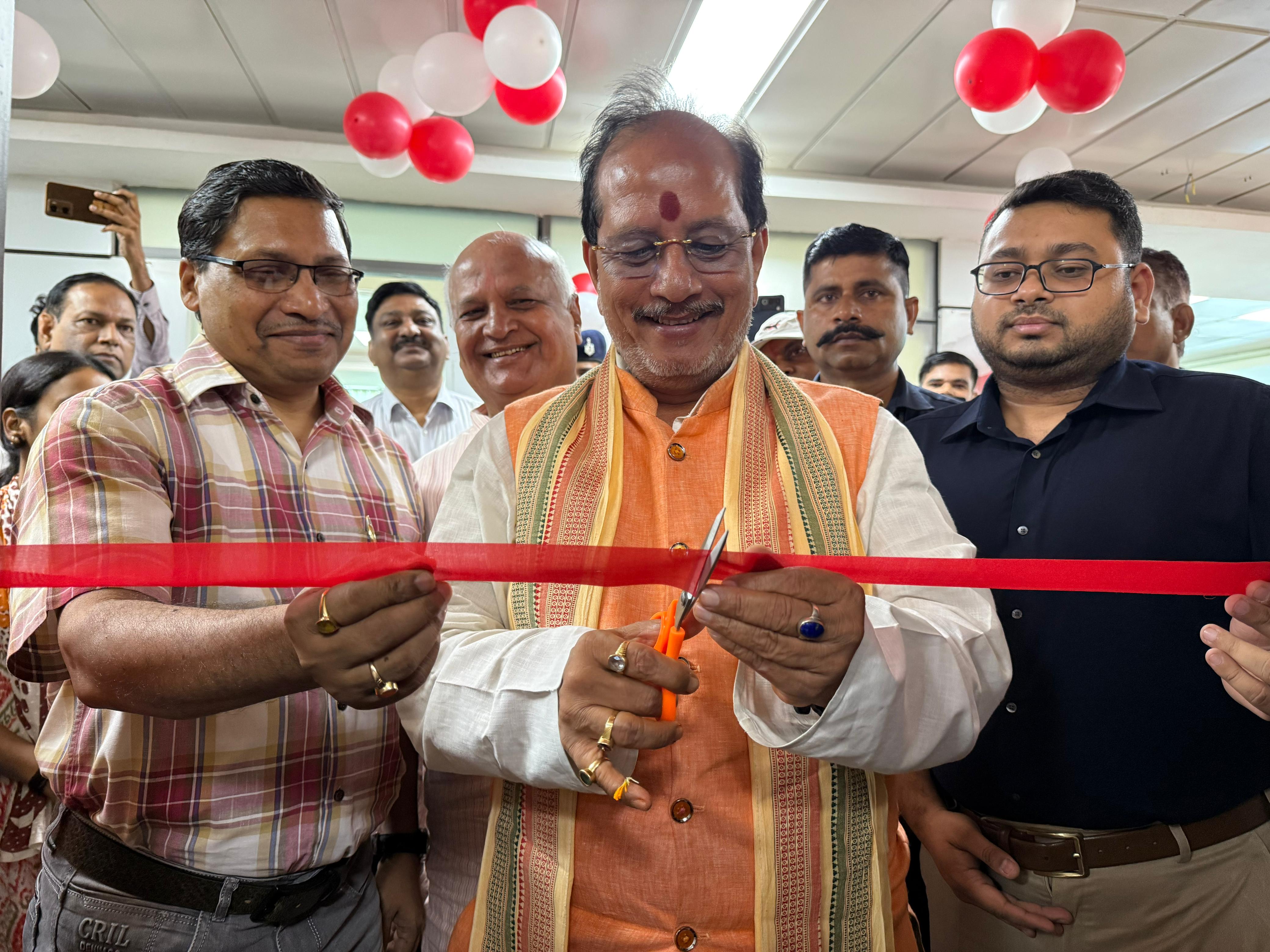 कृत्रिम बुद्धिमत्ता आधारित कृषि रेडियो प्रसार प्रणाली का शुभारम्भ करते उपमुख्यमंत्री विजय सिन्हा कृत्रिम बुद्धिमत्ता आधारित कृषि रेडियो प्रसार प्रणाली का शुभारम्भ करते उपमुख्यमंत्री विजय सिन्हा