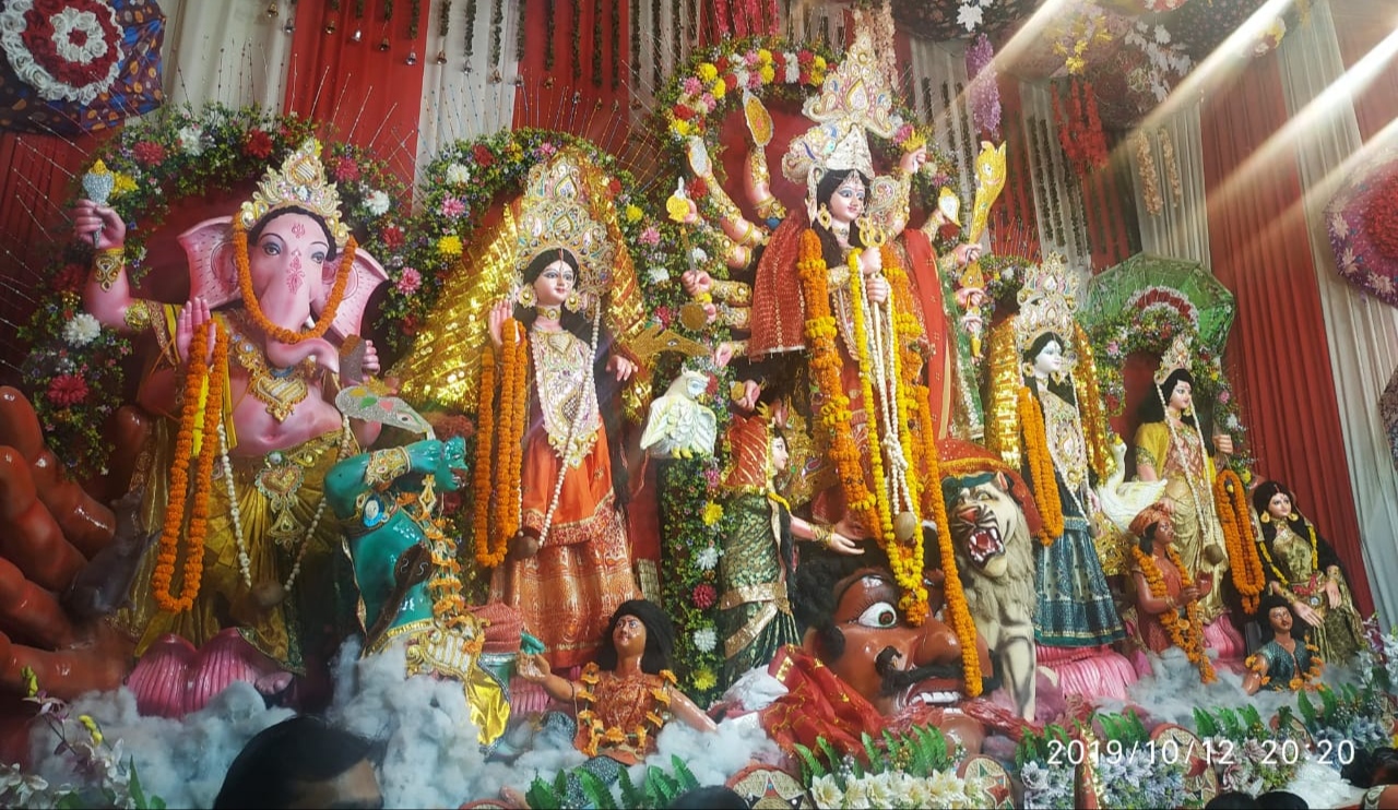 फाईल फोटो दुर्गा पूजा सुल्तानपुर फाईल फोटो दुर्गा पूजा सुल्तानपुर