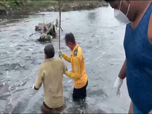 आयड़ नदी में बहे युवक का शव 23 दिन बाद मिला, सिविल डिफेंस टीम ने 8 किमी दूर चलाया रेस्क्यू ऑपरेशन आयड़ नदी में बहे युवक का शव 23 दिन बाद मिला, सिविल डिफेंस टीम ने 8 किमी दूर चलाया रेस्क्यू ऑपरेशन