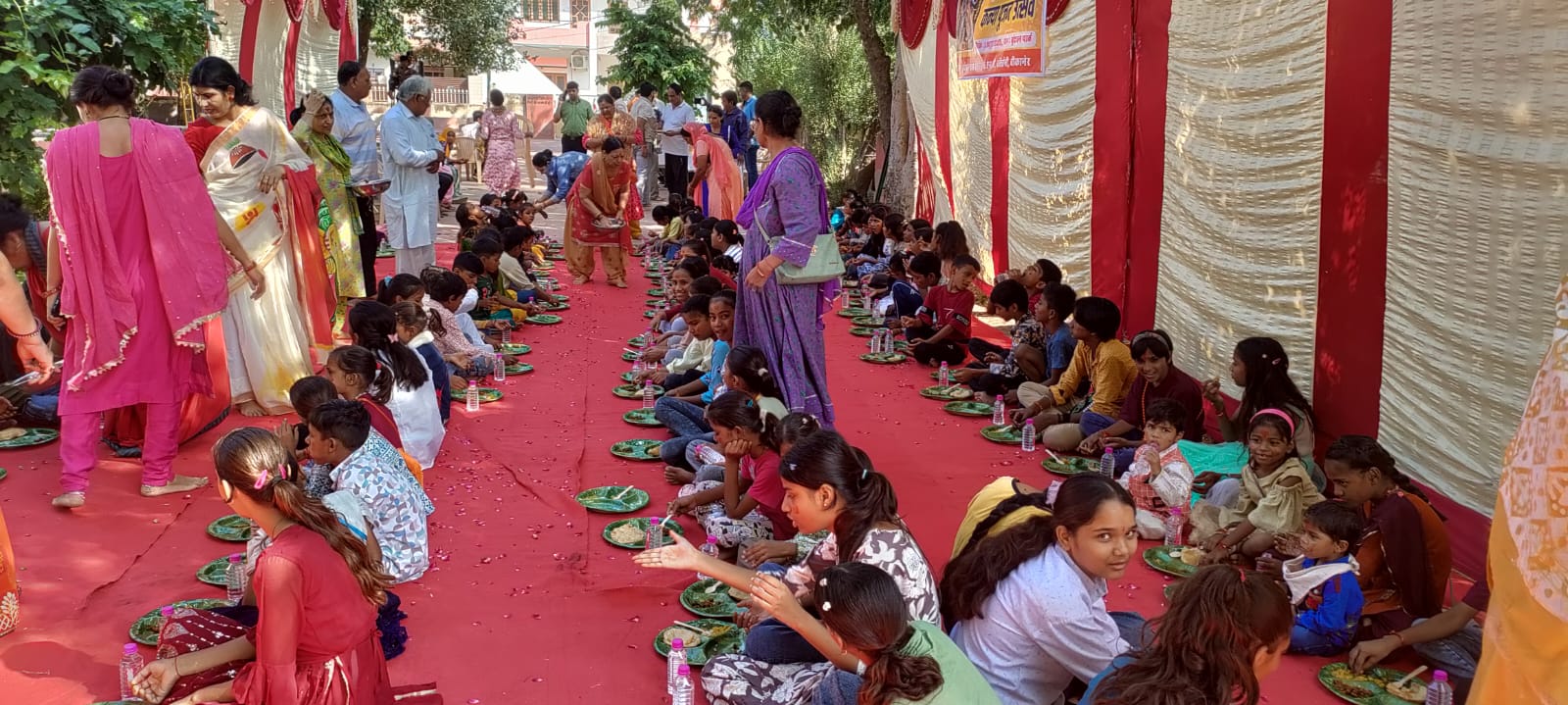 महानवमी पर 200 से अधिक कन्याओं का पूजन, प्रसाद कार्यक्रम का आयोजन कर दिया समरसता का संदेश