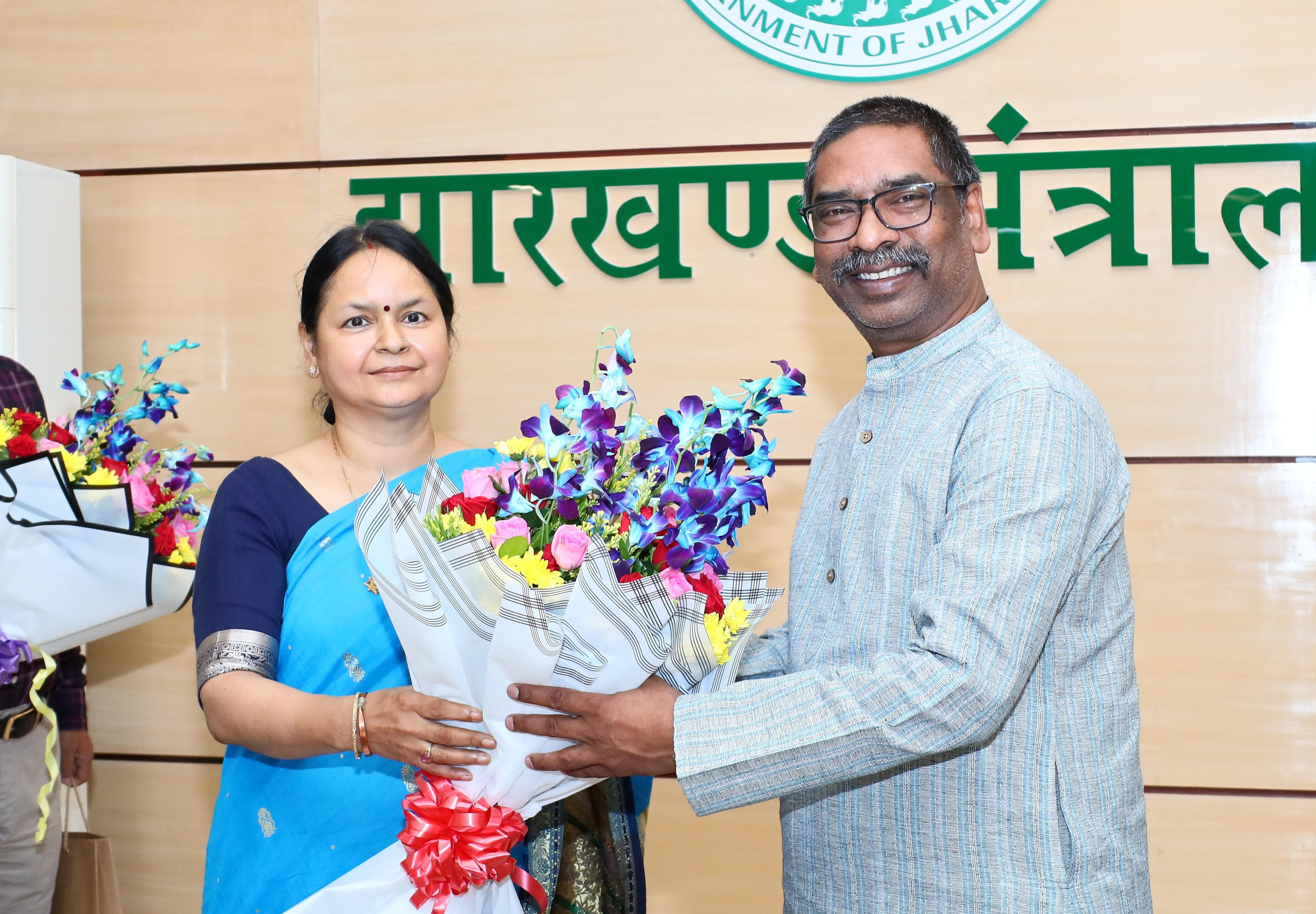 मुख्यमंत्री हेमंत और  अलका तिवारी