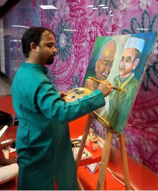 चित्र बनाता चित्रकार चित्र बनाता चित्रकार