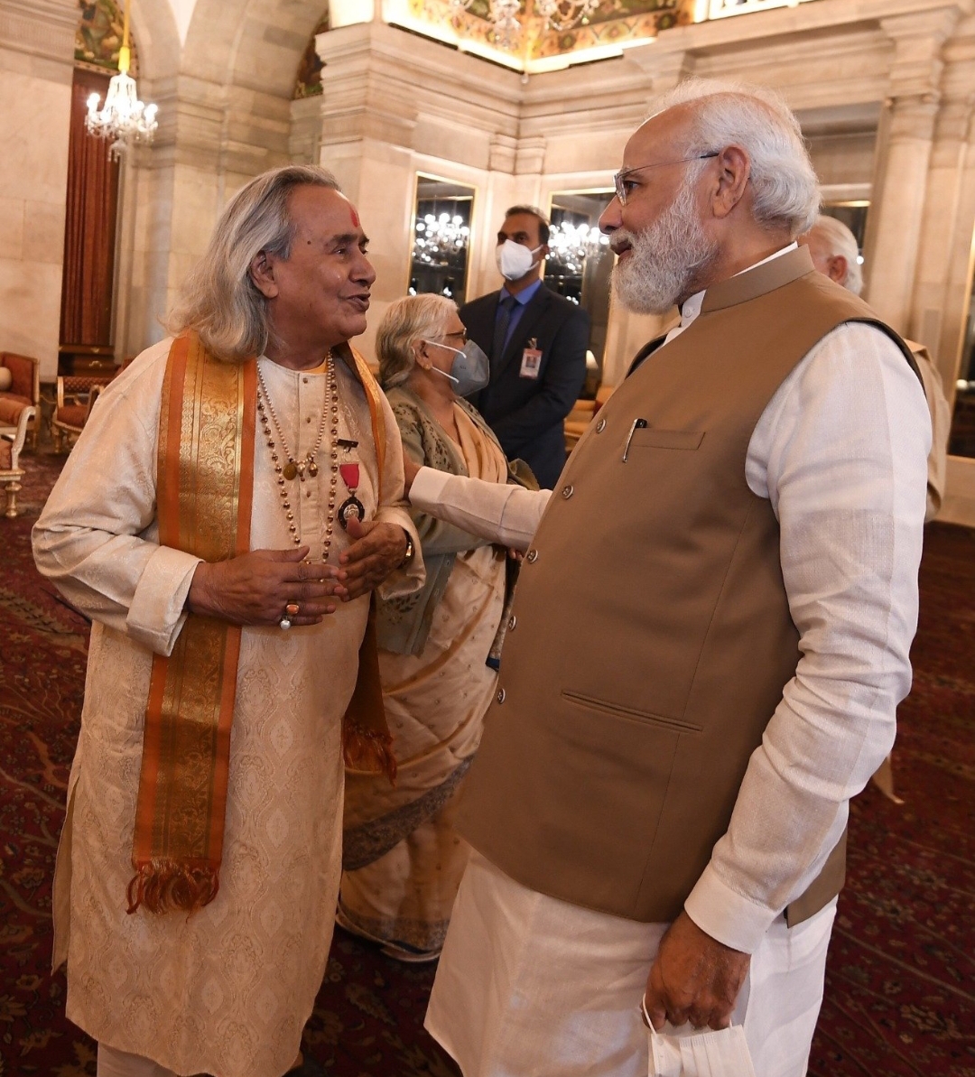 प्रधानमंत्री ने पंडित छन्नूलाल मिश्र के साथ अपनी यादों को किया साझा