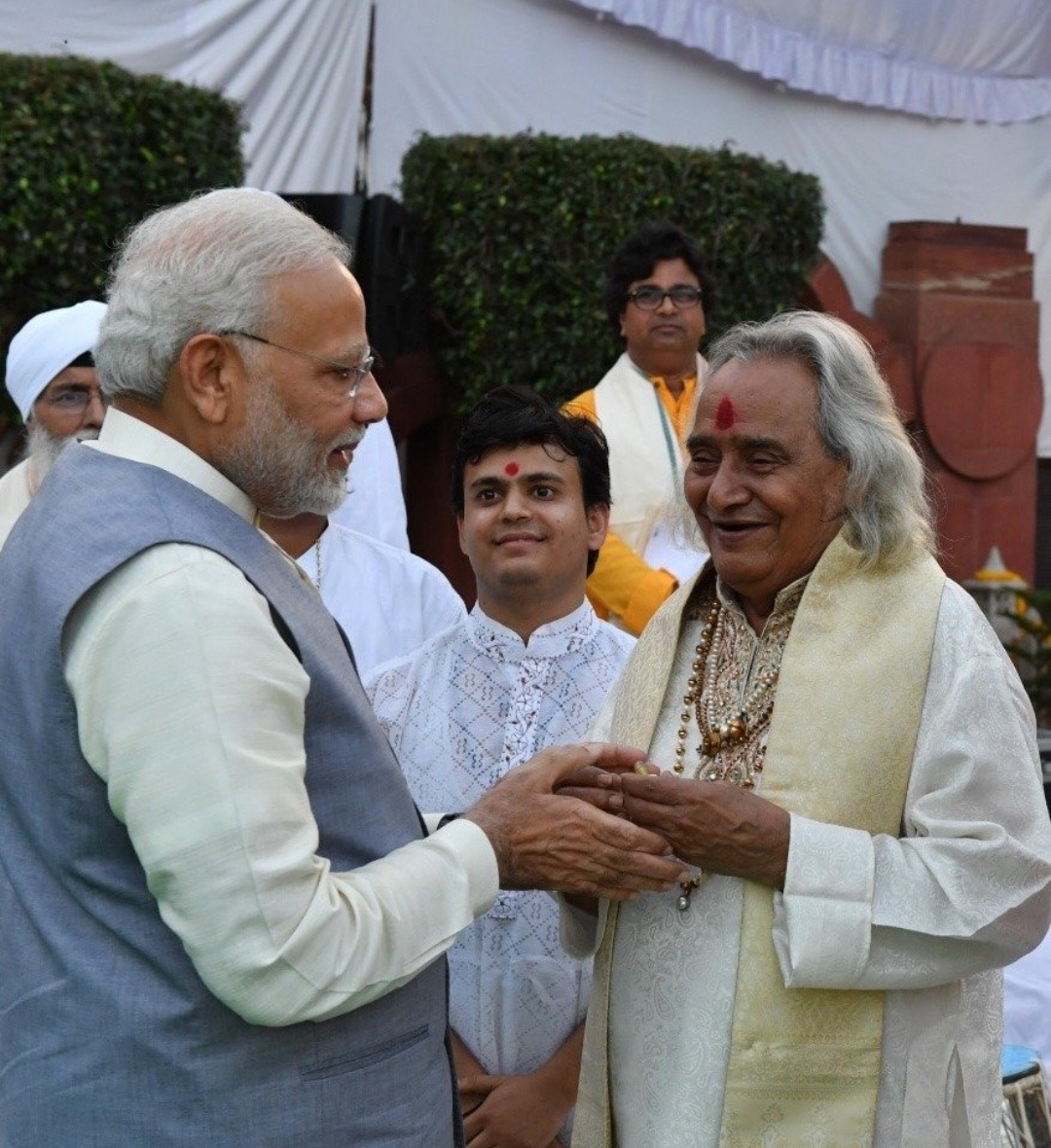 प्रधानमंत्री मोदी द्वारा साझा की गई तस्वीरें