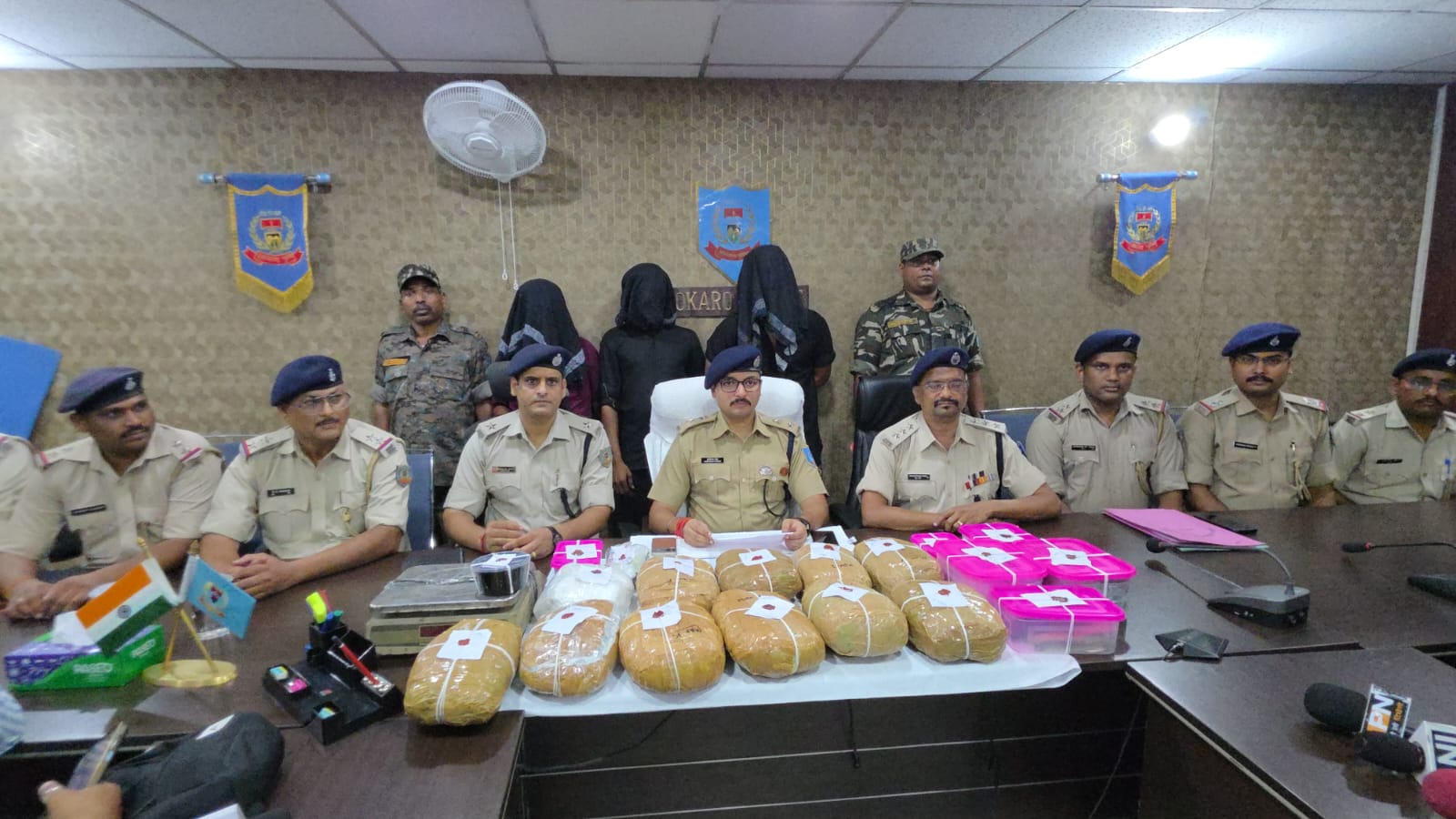 फ़ोटो फ़ोटो