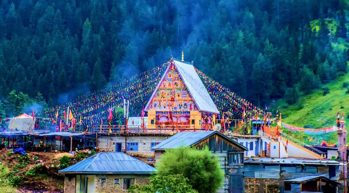 खराब मौसम संबंधी सलाह के बाद 5 अक्टूबर से तीन दिनों के लिए मचैल माता तीर्थयात्रा स्थगित
