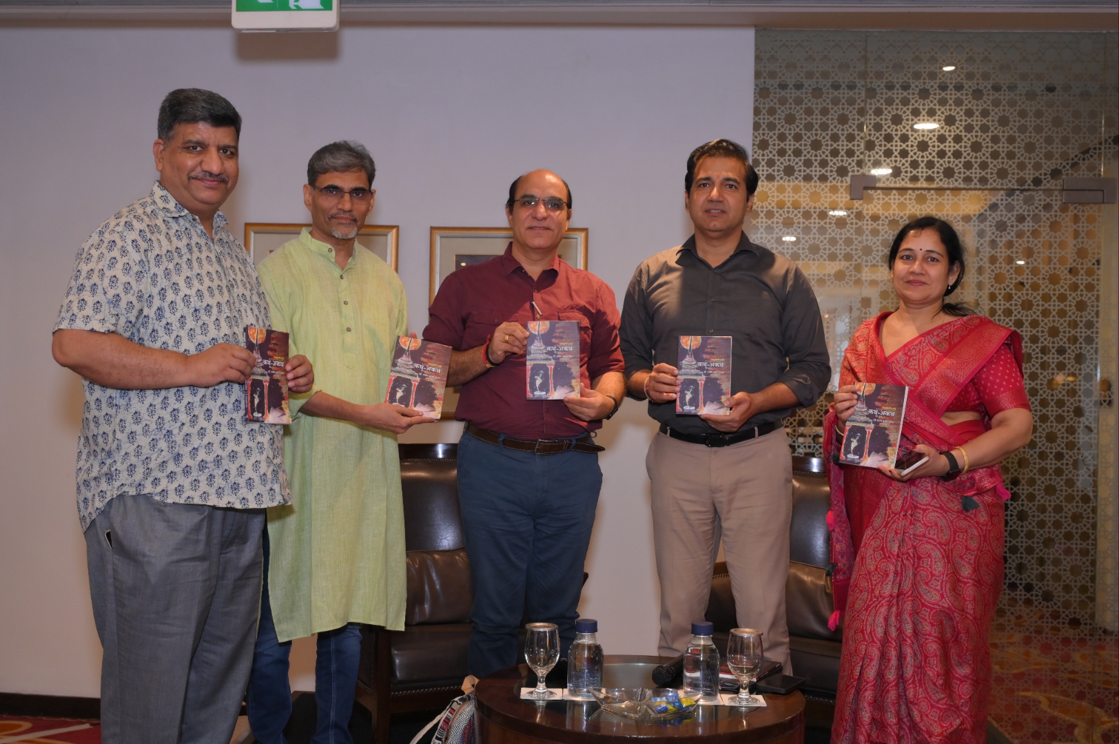 डायरी लेखन से मिलती है मन को शांति : डॉ राजेश कुमार व्यास डायरी लेखन से मिलती है मन को शांति : डॉ राजेश कुमार व्यास