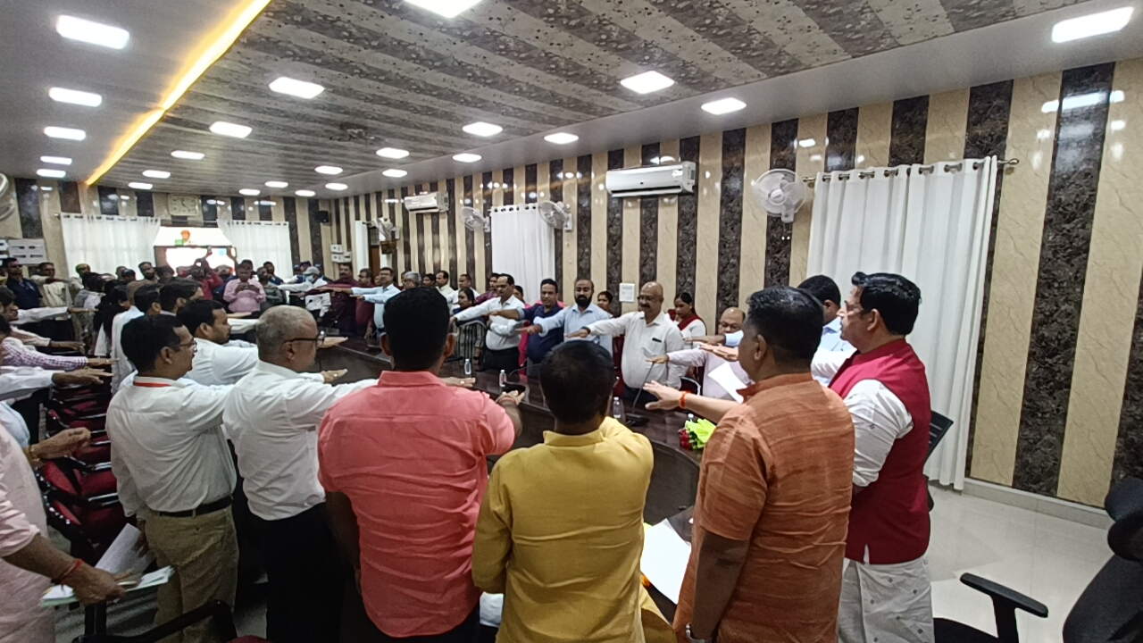*गाँव, वार्ड और मोहल्लों को रोगमुक्त बनाने के लिए प्रतिबद्ध रहेंगे दिलाई शपथ*