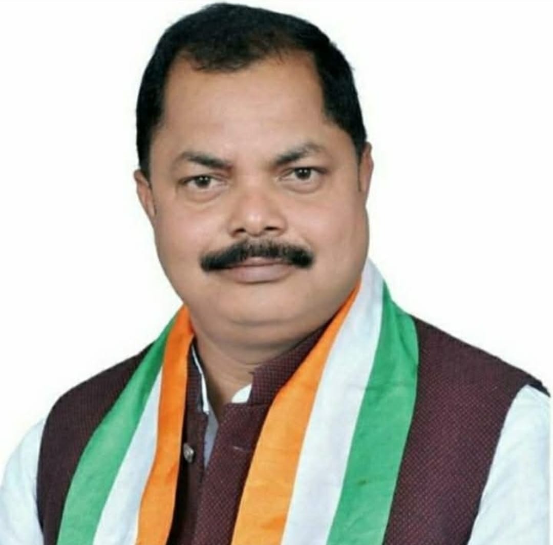 मुकेश यादव