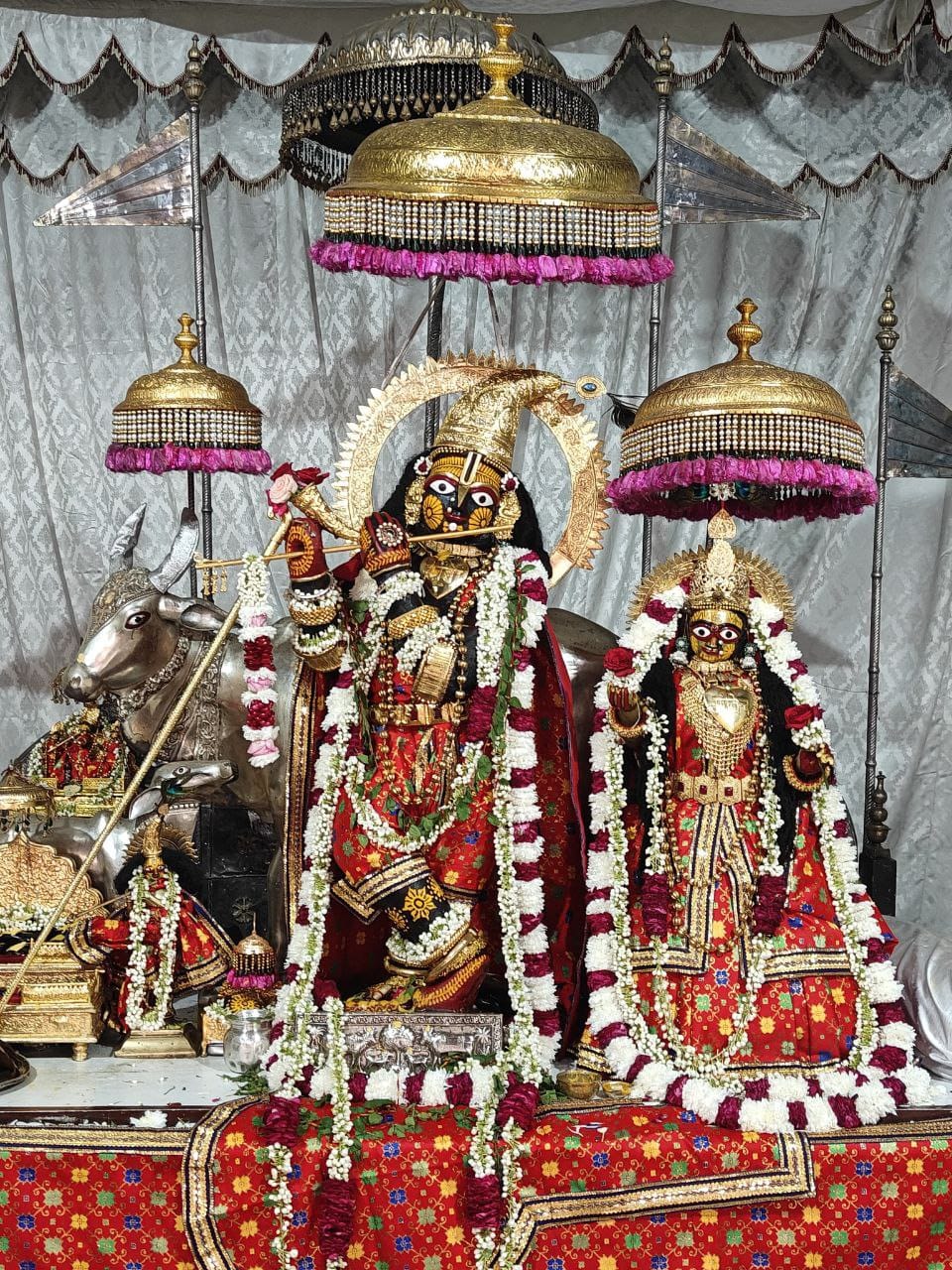 शरद पूर्णिमा पर अमृत बरसाएगा चांद: शहर के विभिन्न मंदिरों में होगा धवल श्रृंगार
