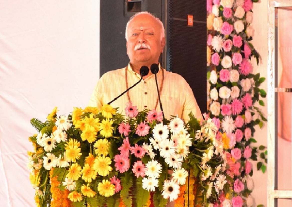 सतना में मेहर शाह दरबार के नवनिर्मित भवन के लोकार्पण कार्यक्रम में आरएसएस सरसंघचालक डॉ मोहन भागवत