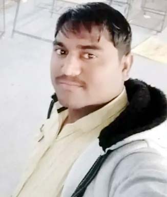 मृतक प्रदीप फाइल फोटो