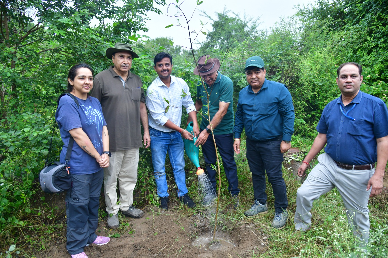 विद्यार्थियों ने नाहरगढ़ जैविक उद्यान में जाना वन्य जीवों का संसार