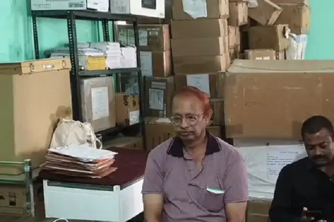 आरोपी नेत्र सहायक उमेश जैन