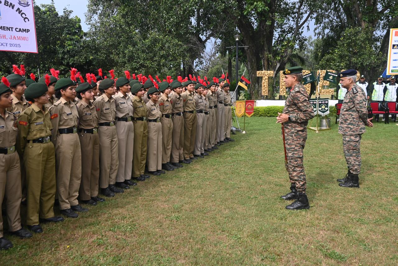 सेना के साथ एनसीसी प्रशिक्षण शिविर: भावी नेतृत्वकर्ताओं का निर्माण