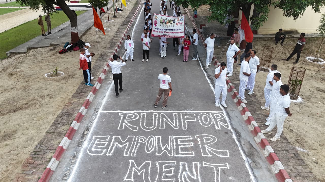 कन्नौज :-कन्नौज पुलिस द्वारा मिशन शक्ति फेज 5.0 के अन्तर्गत “RUN FOR EMPOWERMENT” कार्यक्रम का आयोजन