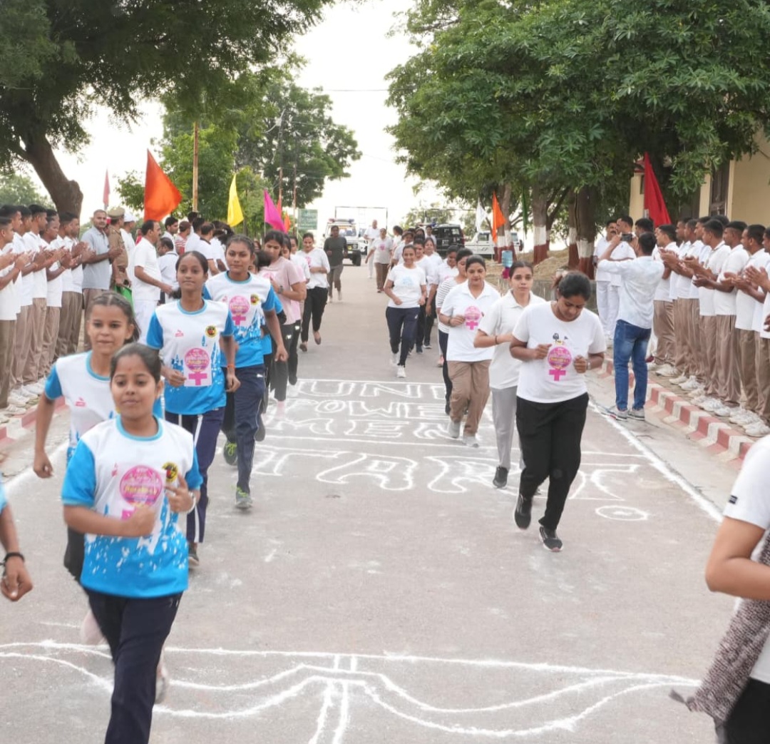 कन्नौज :-कन्नौज पुलिस द्वारा मिशन शक्ति फेज 5.0 के अन्तर्गत “RUN FOR EMPOWERMENT” कार्यक्रम का आयोजन