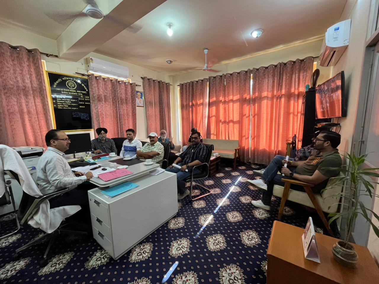 पीएम विकसित भारत रोजगार योजना और नई ईसीआर प्रणाली पर चर्चा
