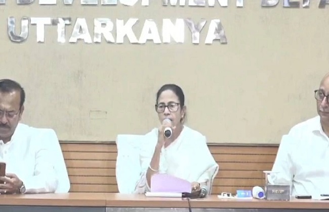 उत्तर बंगाल में मुख्यमंत्री ममता बनर्जी उत्तर बंगाल में मुख्यमंत्री ममता बनर्जी