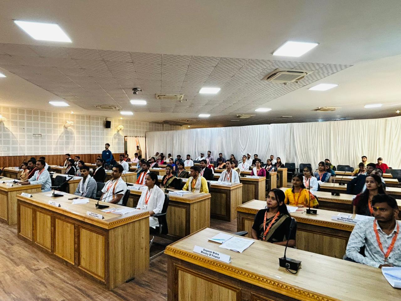 नेशनल एनवायरमेंट यूथ पार्लियामेंट का आयोजन कर युवाओं के भीतर लोकतांत्रिक चेतना को जागृत करने का कार्य कर रही है अभाविप :- डॉ० असीम कुमार*