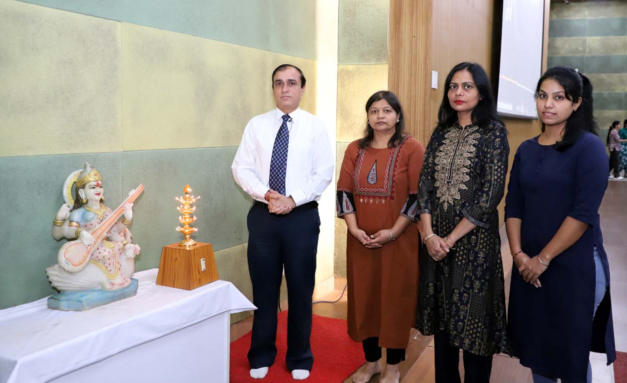 व्याख्यान कार्यक्रम का उद्घाटन करते मुख्य वक्ता जगदीप पंघाल।