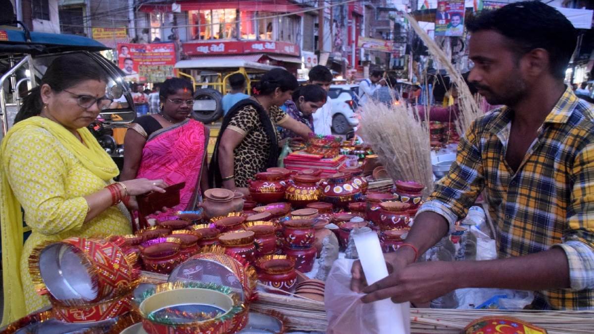 सिद्धी योग-कृतिका नक्षत्र में मनेगा सुहाग पर्व करवा चौथ