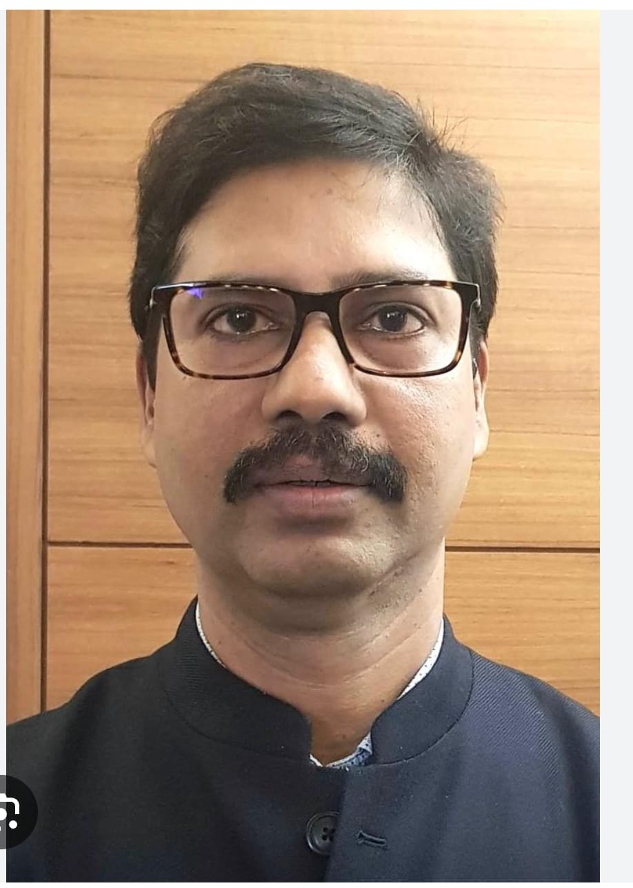 सचिव सुनील कुमार की फाइल फोटो