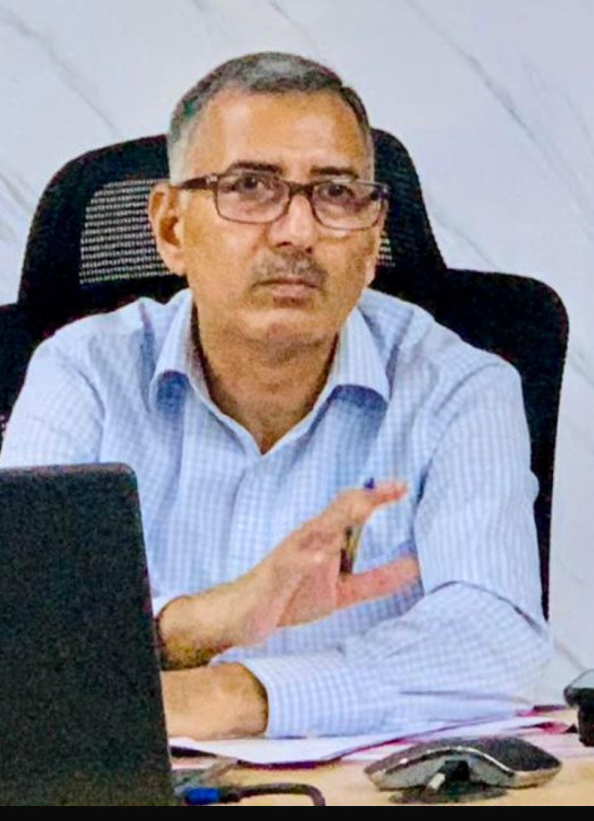 Sale of high-noise crackers and imported fireworks banned: DC Kathua Sale of high-noise crackers and imported fireworks banned: DC Kathua