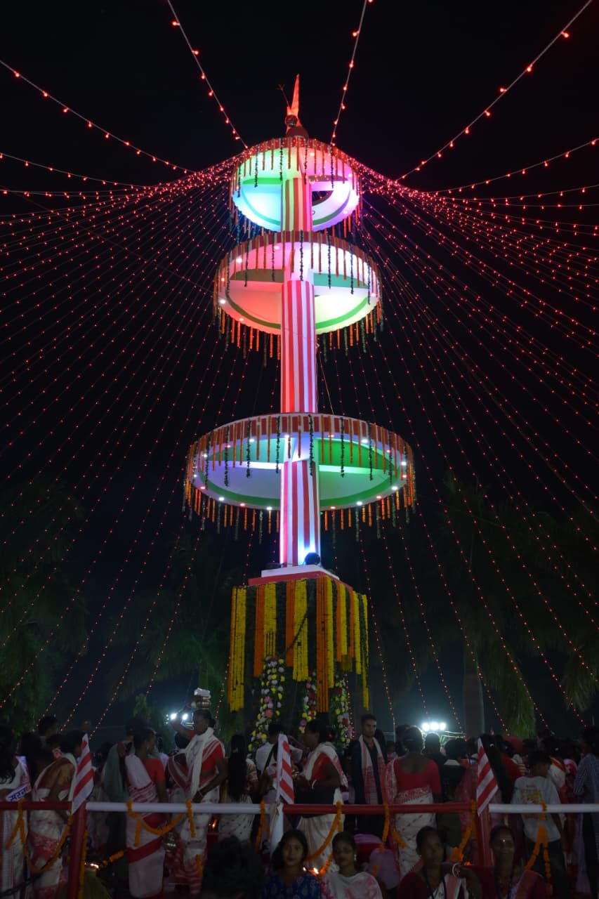 मुडमा मेला में मौजूद पारंपरिक खूंटी की तस्वीर मुडमा मेला में मौजूद पारंपरिक खूंटी की तस्वीर