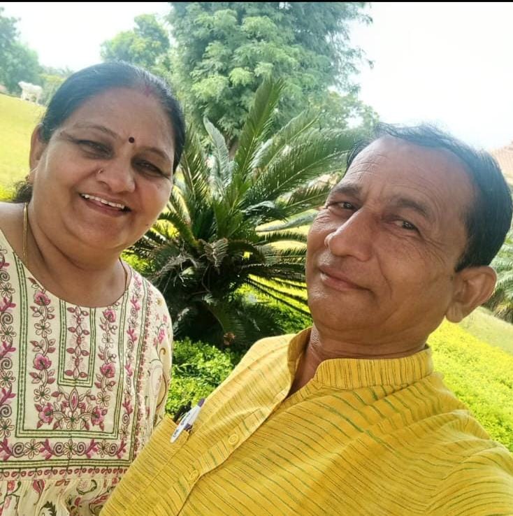 सड़क हादसे में आसींद के चाय व्यापारी दंपती की मौत पुत्र-पुत्रवधू व पुत्री घायल, परिजनों ने किया नेत्रदान