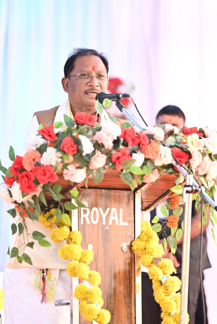 शिक्षा को अपनाकर विकास की राह में समाज को आगे बढ़ना होगा - मुख्यमंत्री विष्णु देव साय