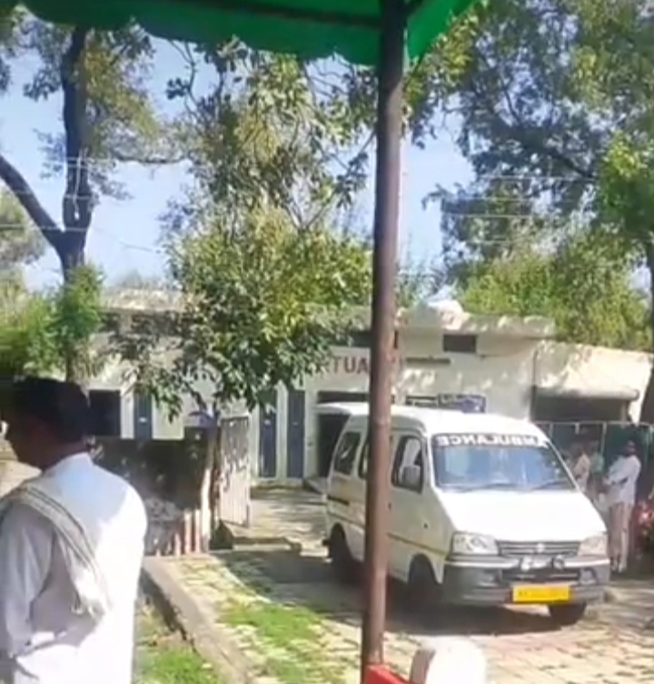 नागरिक अस्पताल झज्जर मैं यहां हुआ युवक के शव का पोस्टमार्टम। नागरिक अस्पताल झज्जर मैं यहां हुआ युवक के शव का पोस्टमार्टम।