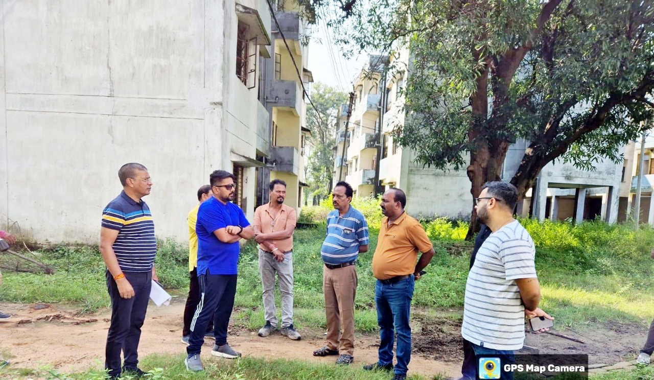 बस टर्मिनल व सीवरेज ट्रीटमेंट प्लांट के निर्माण कार्यो में लायें अपेक्षित तेजी, समयसीमा में पूरा करें कार्य - आयुक्त बस टर्मिनल व सीवरेज ट्रीटमेंट प्लांट के निर्माण कार्यो में लायें अपेक्षित तेजी, समयसीमा में पूरा करें कार्य - आयुक्त