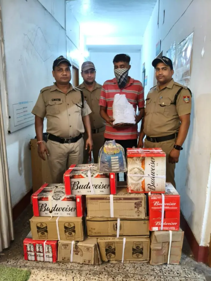 पुलिस का नशा कारोबार पर प्रहार: 11 पेटी शराब के साथ तस्कर गिरफ्तार पुलिस का नशा कारोबार पर प्रहार: 11 पेटी शराब के साथ तस्कर गिरफ्तार