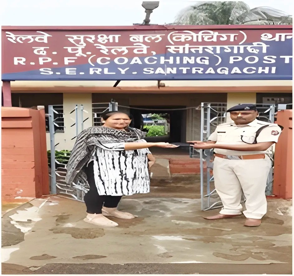 आरपीएफ के ईमानदारी और संवेदनशीलता आरपीएफ के ईमानदारी और संवेदनशीलता