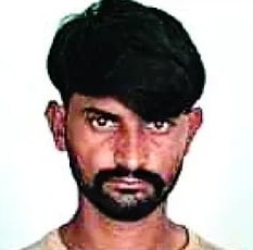 पुलिस टीम पर फायरिंग करने का आरोपित सहिम। पुलिस टीम पर फायरिंग करने का आरोपित सहिम।