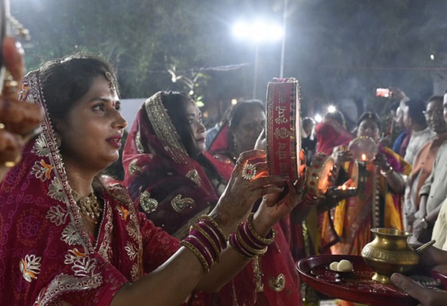 करवा चौथ की पूजा