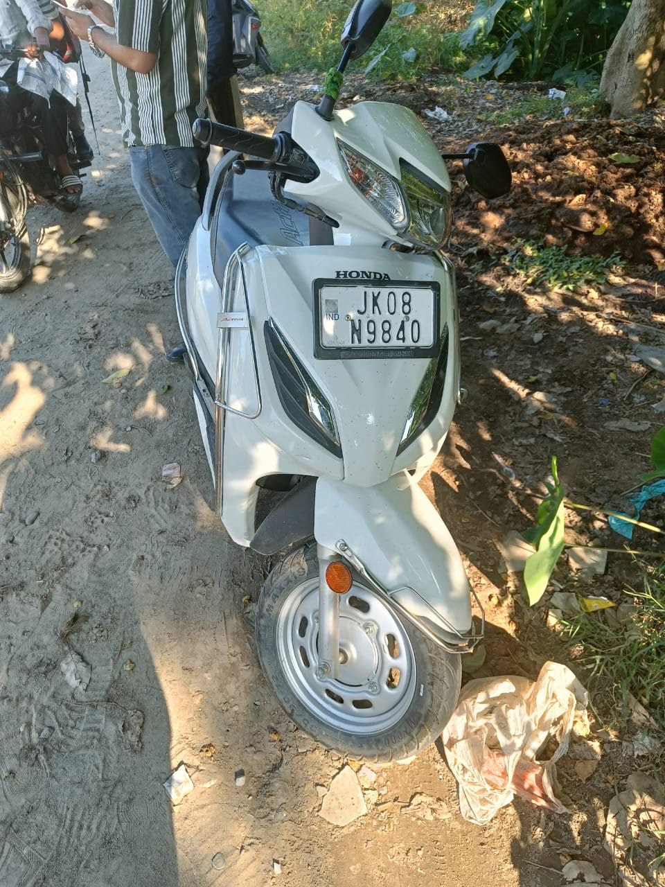 Traumatic death of a young woman riding a scooter in Kathua Traumatic death of a young woman riding a scooter in Kathua