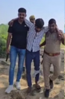मुठभेड़ में घायल बदमाश मुठभेड़ में घायल बदमाश