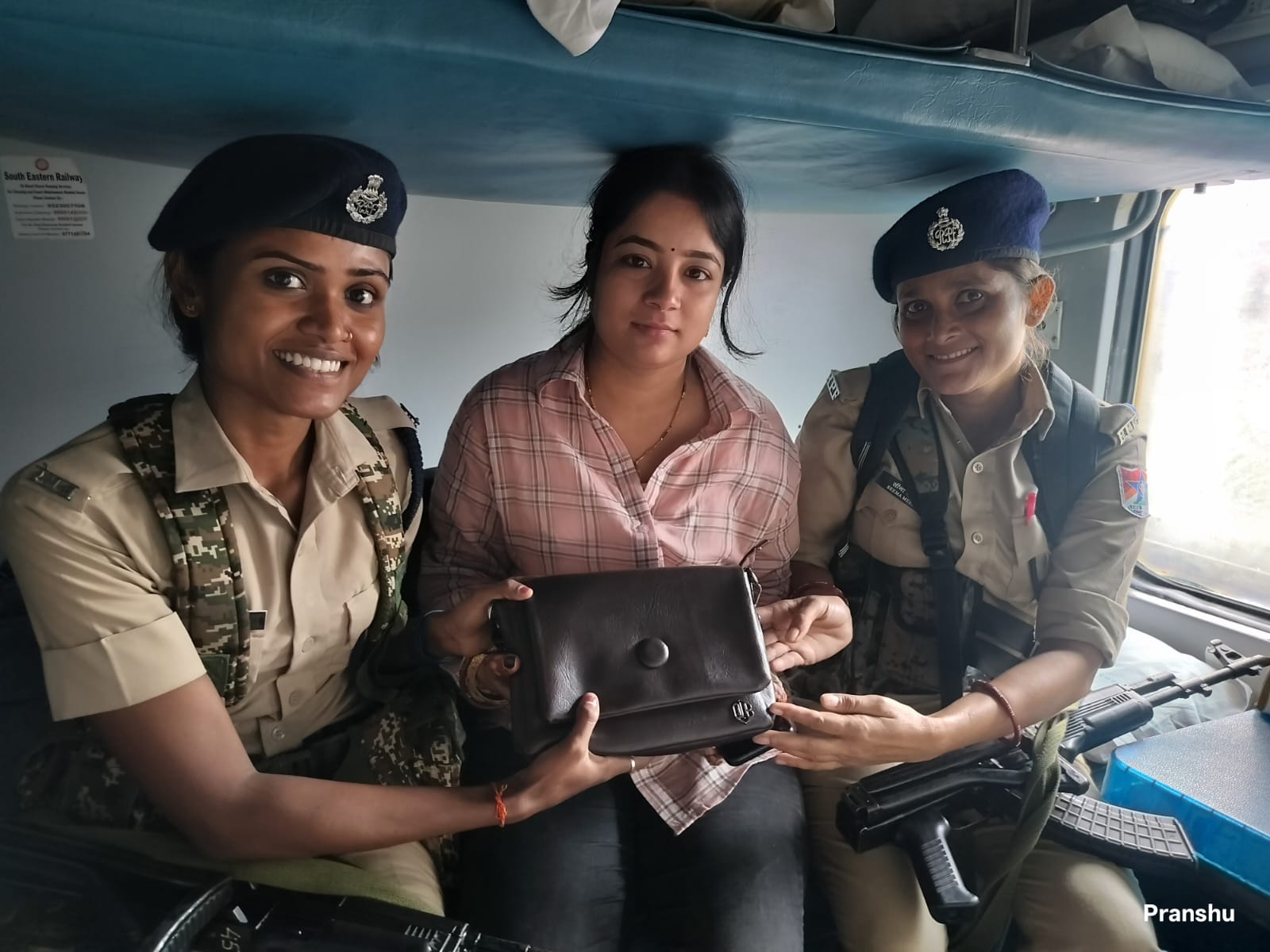 rpf-passenger-safety-stolen-bag-recovered rpf-passenger-safety-stolen-bag-recovered