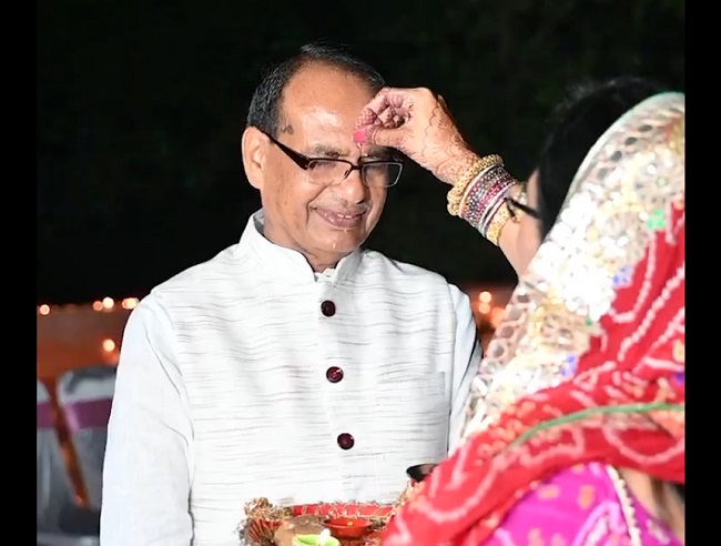 करवा चौथ की पूजा