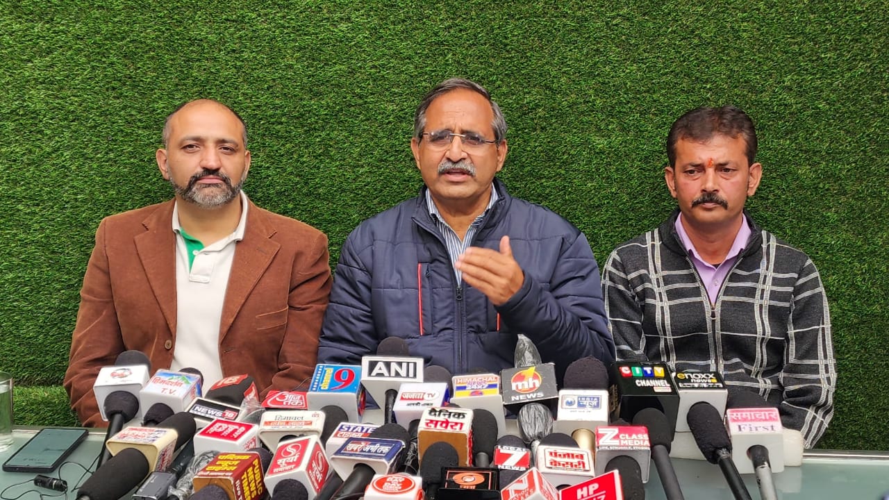 भाजपा विधायक रणधीर शर्मा भाजपा विधायक रणधीर शर्मा