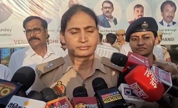 जानकारी देते हुए एसपी सिटी जानकारी देते हुए एसपी सिटी