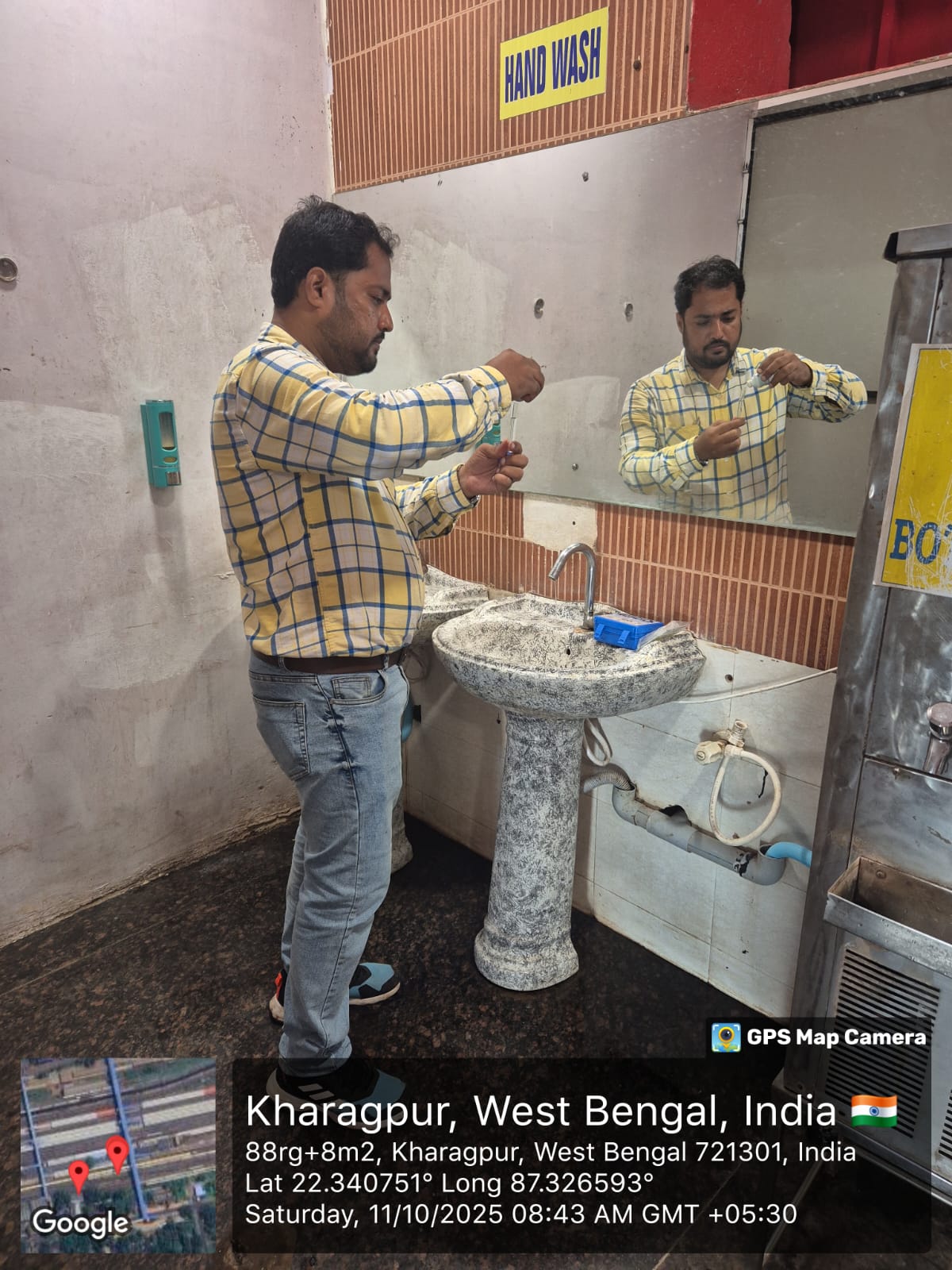 खड़गपुर में मनाया गया ‘स्वच्छ नीर दिवस’ खड़गपुर में मनाया गया ‘स्वच्छ नीर दिवस’